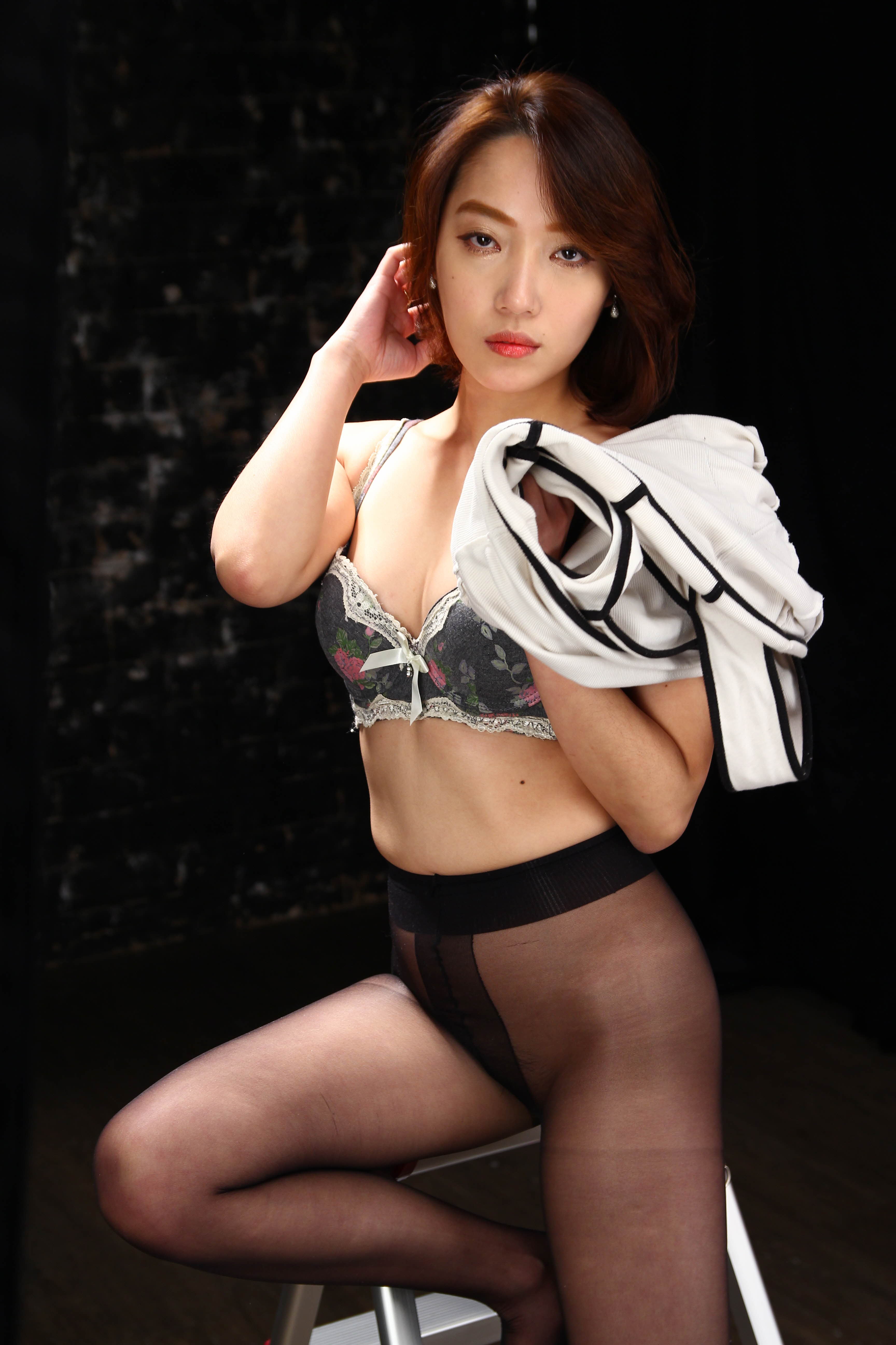 미분류 / 채영 2015-12-20 [2988P 1.89G]